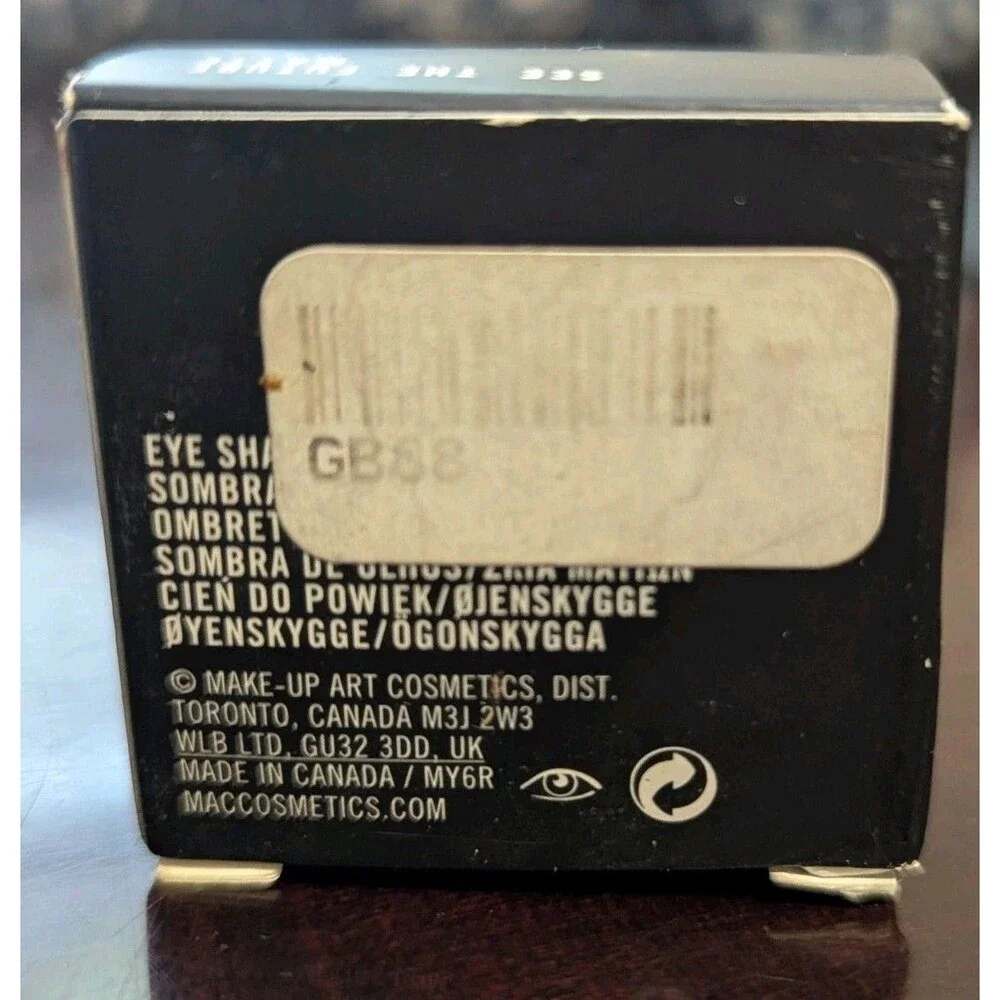 Max See‎ The Future Matte Eye Shadow 0.05 US OZ New In Box